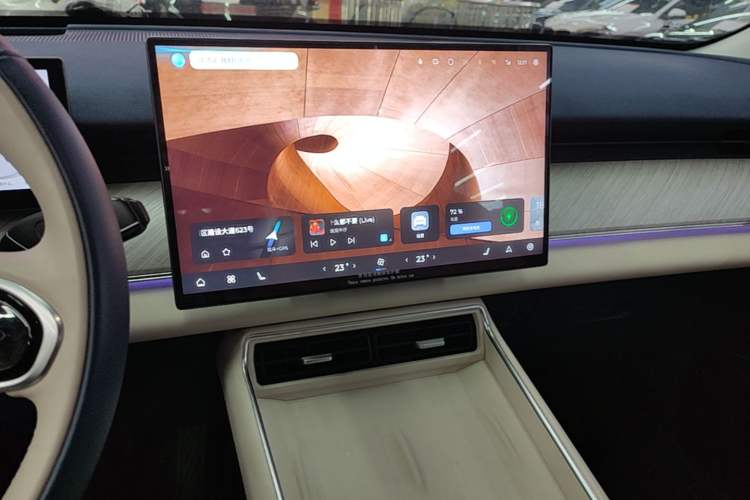 Used Chery Fengyun T9 2024 120 Long-Range Flagship Version 7 Seats Ternary Lithium Audio And AC Panel
