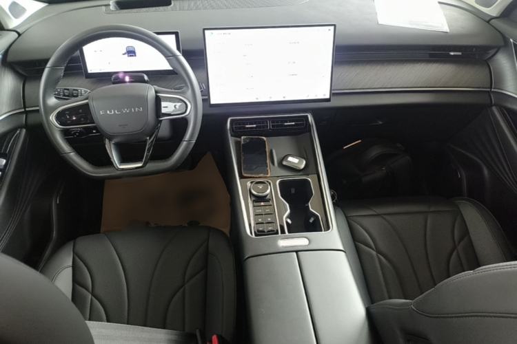 Used Chery Fengyun T9 2024 120 Long-Range Flagship Version 7 Seats Ternary Lithium Center Console