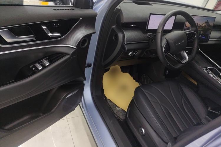 Used Chery Fengyun T9 2024 120 Long-Range Flagship Version 7 Seats Ternary Lithium Driver Seat