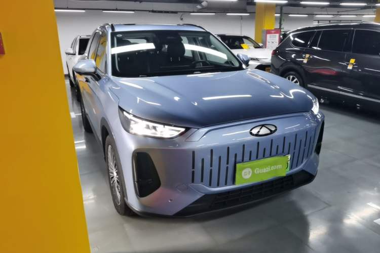 Used Chery Fengyun T9 2024 120 Long-Range Flagship Version 7 Seats Ternary Lithium Front Right 45 Deg