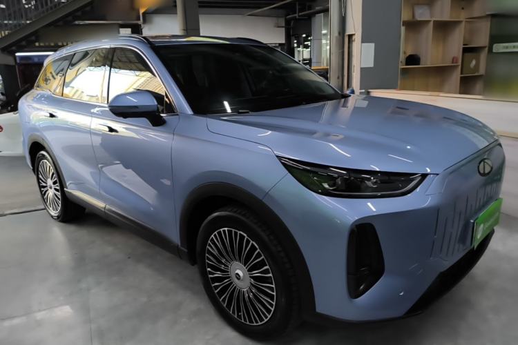 Used Chery Fengyun T9 2024 120 Long-Range Flagship Version 7 Seats Ternary Lithium Front Right 45 Deg
