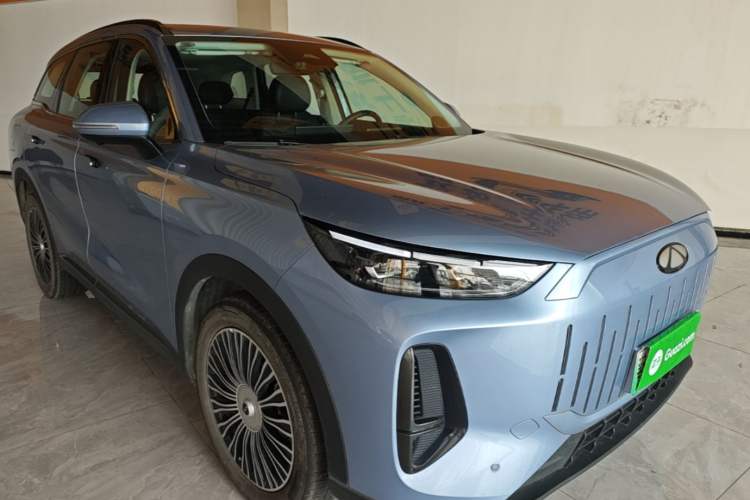 Used Chery Fengyun T9 2024 120 Long-Range Flagship Version 7 Seats Ternary Lithium Front Right 45 Deg