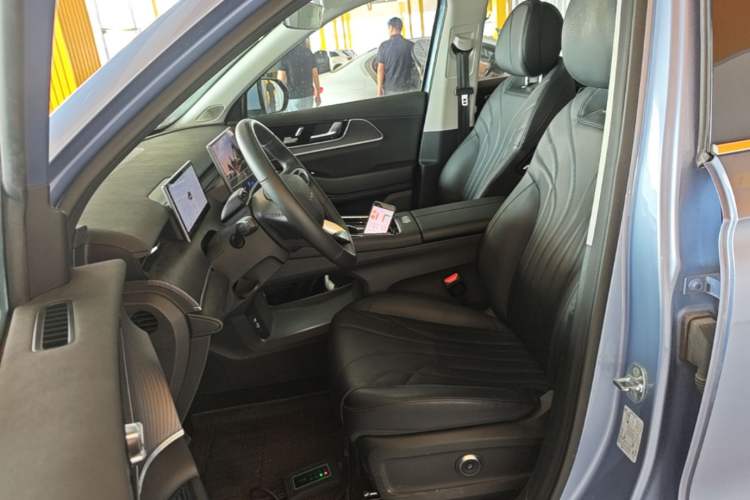 Used Chery Fengyun T9 2024 120 Long-Range Flagship Version 7 Seats Ternary Lithium Left Front Seat