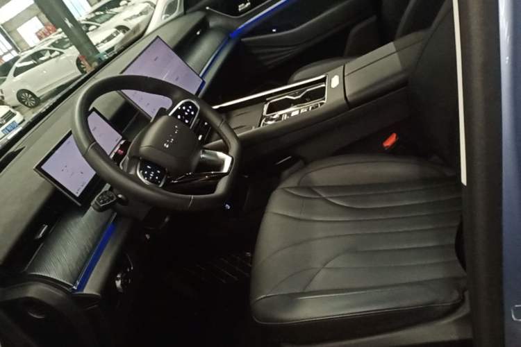 Used Chery Fengyun T9 2024 120 Long-Range Flagship Version 7 Seats Ternary Lithium Left Front Seat