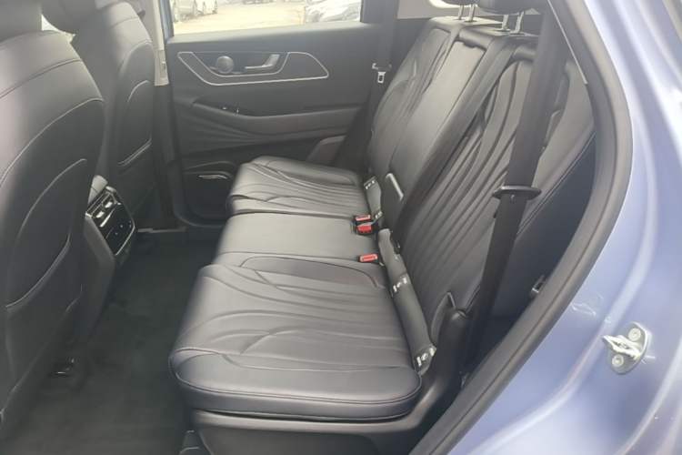 Used Chery Fengyun T9 2024 120 Long-Range Flagship Version 7 Seats Ternary Lithium Left Rear Seat