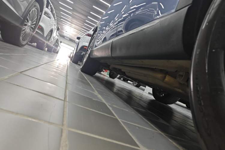 Used Chery Fengyun T9 2024 120 Long-Range Flagship Version 7 Seats Ternary Lithium Left Side Sill