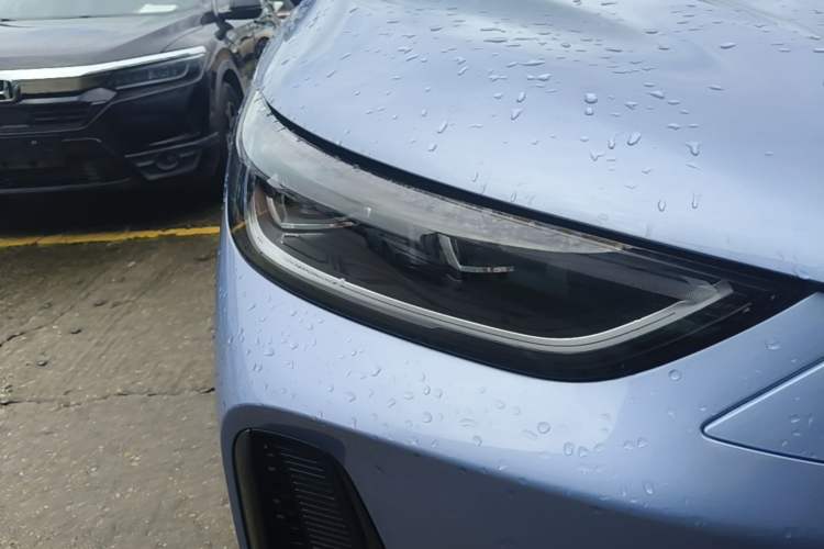 Used Chery Fengyun T9 2024 120 Long-Range Flagship Version 7 Seats Ternary Lithium Right Front Headlight