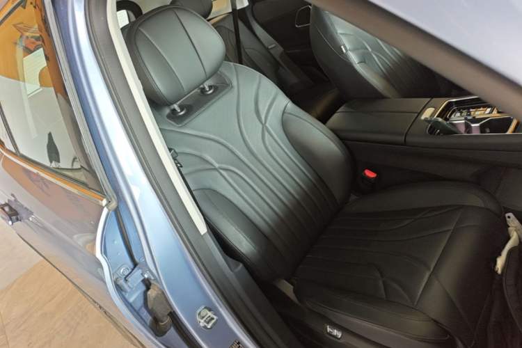 Used Chery Fengyun T9 2024 120 Long-Range Flagship Version 7 Seats Ternary Lithium Right Front Seat