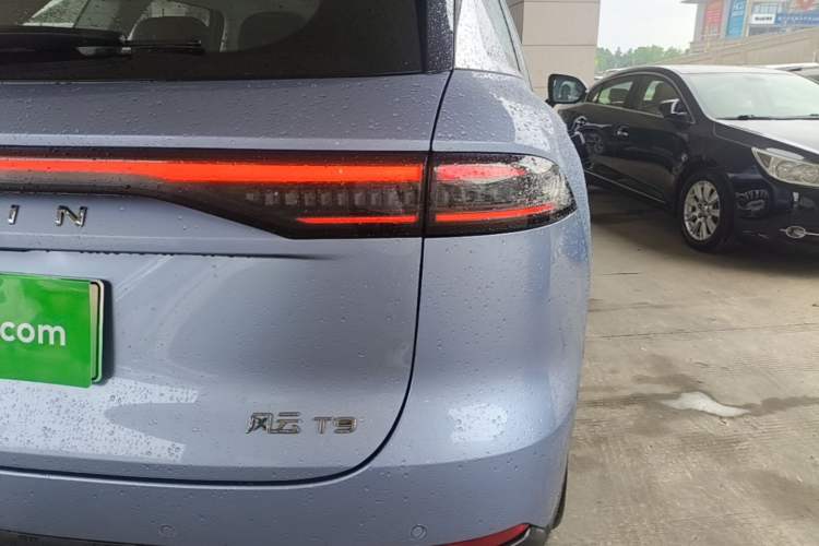 Used Chery Fengyun T9 2024 120 Long-Range Flagship Version 7 Seats Ternary Lithium Right Rear Taillight