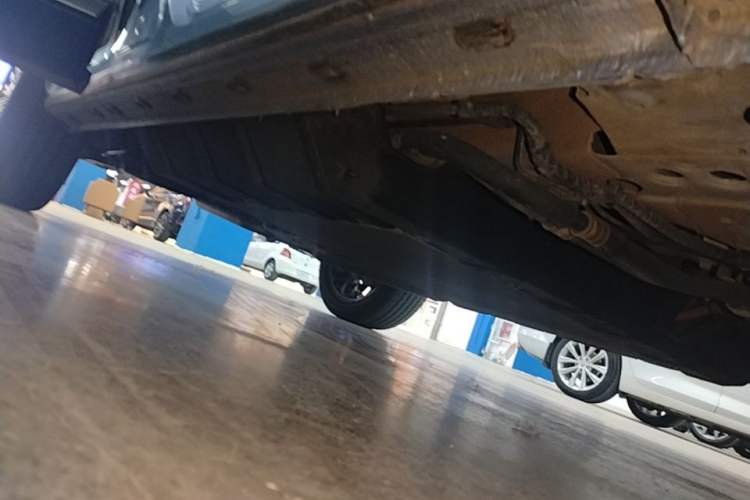 Used Chery Fengyun T9 2024 120 Long-Range Flagship Version 7 Seats Ternary Lithium Right Side Sill