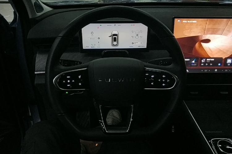 Used Chery Fengyun T9 2024 120 Long-Range Flagship Version 7 Seats Ternary Lithium Steering Wheel