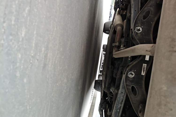 Used Chery Fengyun T9 2024 120 Long-Range Flagship Version 7 Seats Ternary Lithium Chassis Rear