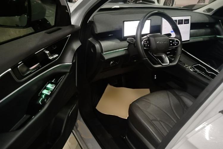 Used Chery Fengyun T9 2024 120 Long-Range Comfort Version 5 Seats Lithium Iron Phosphate Driver Seat