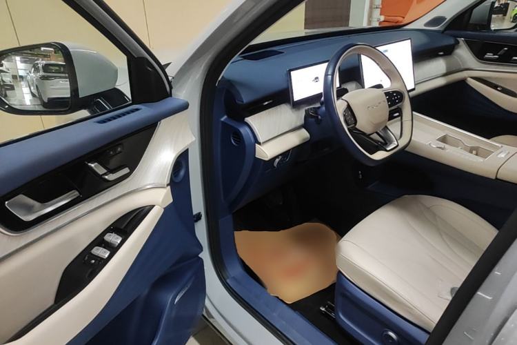Used Chery Fengyun T9 2024 120 Long-Range Flagship Version 7 Seats Ternary Lithium Driver Seat