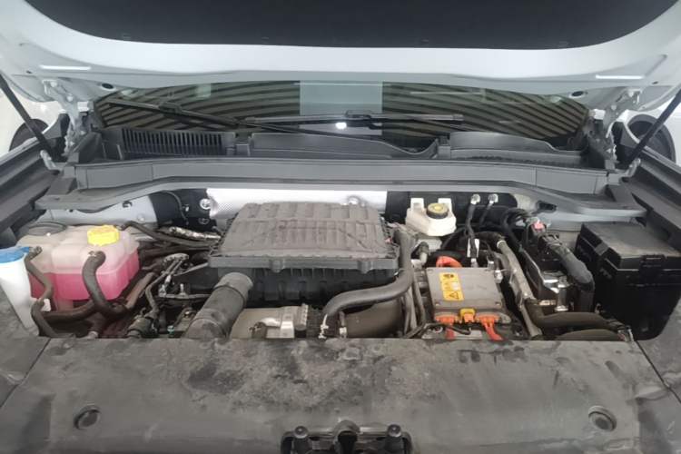 Used Chery Fengyun T9 2024 120 Long-Range Comfort Version 5-Seater with Ternary Lithium Battery Engine Bay