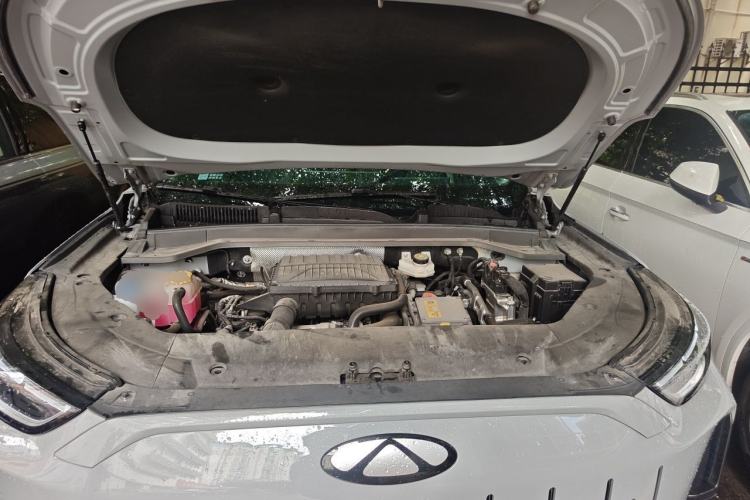 Used Chery Fengyun T9 2024 120 Long-Range Comfort Version 7-Seater Lithium-Ion Battery Engine Bay