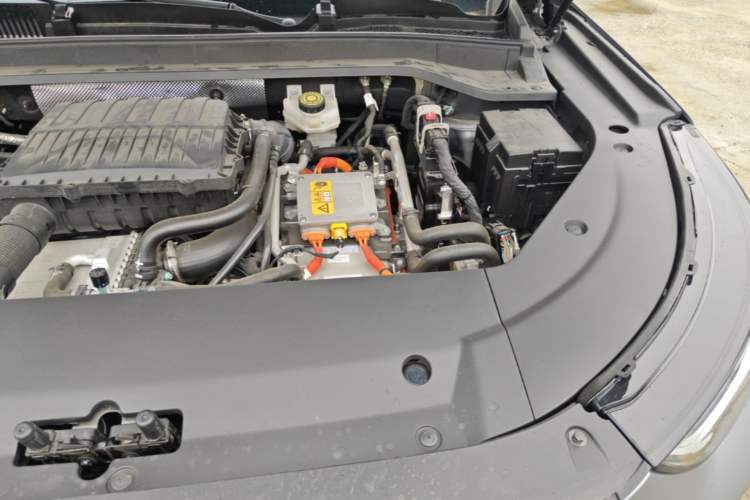 Used Chery Fengyun T9 2024 Restyled 120 Long-Range Version Comfort Trim 5 Seats Lithium Iron Phosphate Engine Bay Left
