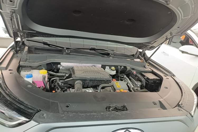 Used Chery Fengyun T9 2024 120 Long-Range Comfort Version 5-Seater with Ternary Lithium Battery Engine Bay