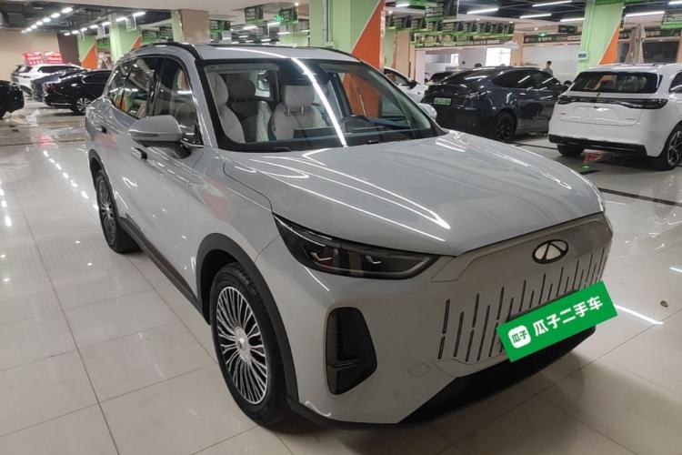 Used Chery Fengyun T9 2024 120 Long-Range Flagship Version 7 Seats Ternary Lithium Front Right 45 Deg