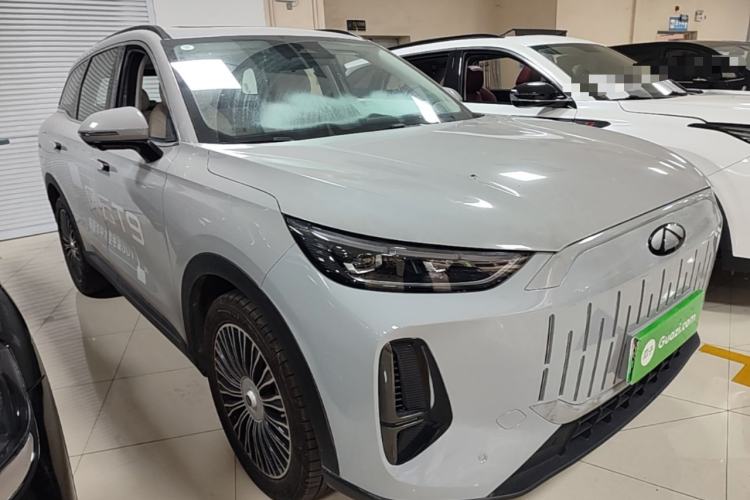 Used Chery Fengyun T9 2024 120 Long-Range Flagship Version 7 Seats Ternary Lithium Front Right 45 Deg