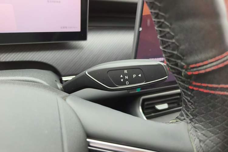 Used Chery Fengyun T9 2024 120 Long-Range Comfort Version 7 Seats Lithium Iron Phosphate Gear Lever