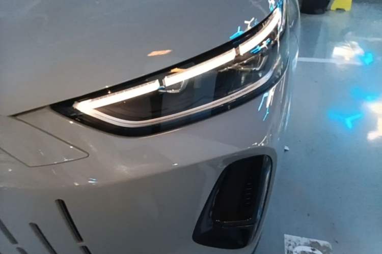 Used Chery Fengyun T9 2024 120 Long-Range Flagship Version 7 Seats Ternary Lithium Left Front Headlight