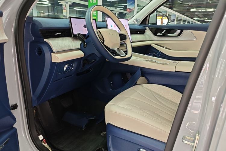 Used Chery Fengyun T9 2024 120 Long-Range Flagship Version 7 Seats Ternary Lithium Left Front Seat