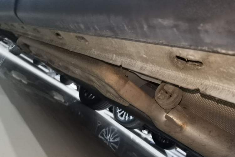 Used Chery Fengyun T9 2024 120 Long-Range Luxury Version 5 Seats Lithium Iron Phosphate Left Side Sill