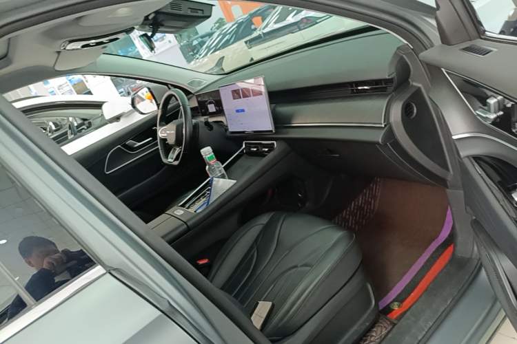 Used Chery Fengyun T9 2024 120 Long-Range Comfort Version 5-Seater with Ternary Lithium Battery Right Front Seat