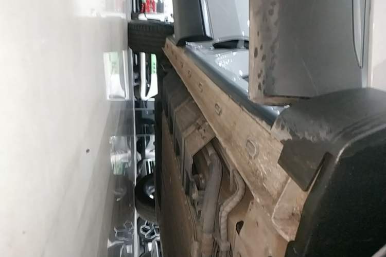 Used Chery Fengyun T9 2024 120 Long-Range Comfort Version 5 Seats Lithium Iron Phosphate Right Side Sill