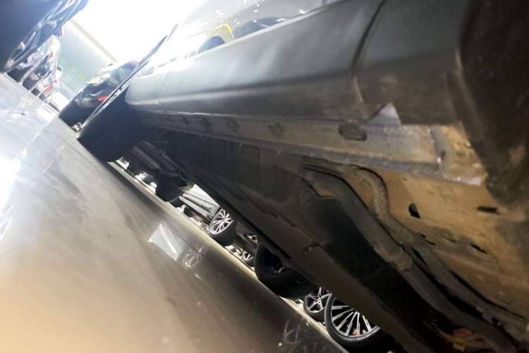 Used Chery Fengyun T9 2024 120 Long-Range Flagship Version 7 Seats Ternary Lithium Right Side Sill