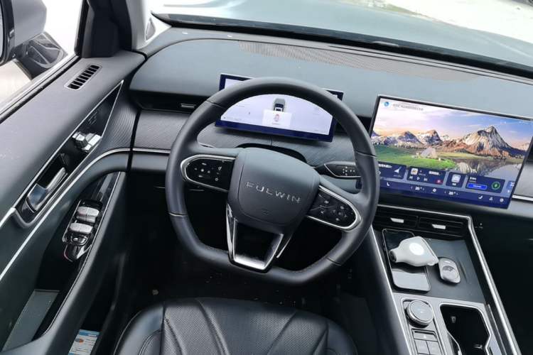 Used Chery Fengyun T9 2024 120 Long-Range Luxury Version 5 Seats Lithium Iron Phosphate Steering Wheel