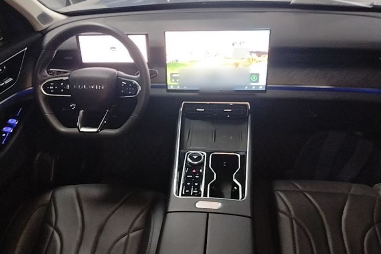 Used Chery Fengyun T9 2024 120 Long-Range Luxury Version 5 Seats Lithium Iron Phosphate Center Console