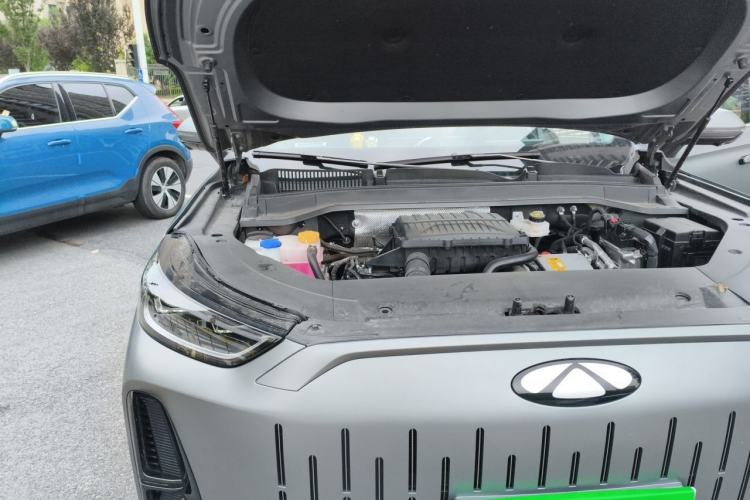 Used Chery Fengyun T9 2024 120 Long-Range Flagship Version 7 Seats Lithium Iron Phosphate Engine Bay Right