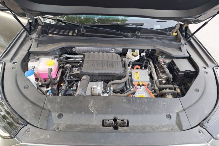 Used Chery Fengyun T9 2024 120 Long-Range Flagship Version 7 Seats Lithium Iron Phosphate Engine Bay