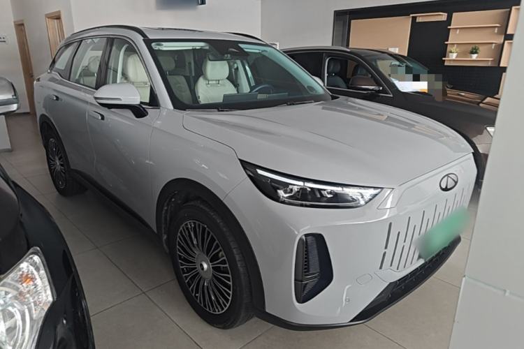 Used Chery Fengyun T9 2024 120 Long-Range Flagship Version 7 Seats Ternary Lithium Front Right 45 Deg