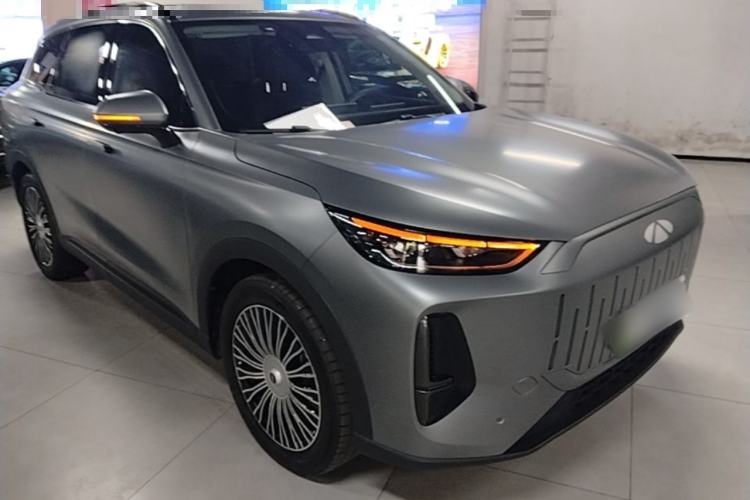 Used Chery Fengyun T9 2024 120 Long-Range Luxury Version 5 Seats Lithium Iron Phosphate Front Right 45 Deg