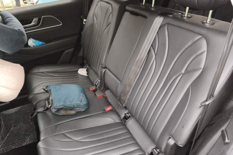 Used Chery Fengyun T9 2024 120 Long-Range Flagship Version 7 Seats Lithium Iron Phosphate Left Rear Seat