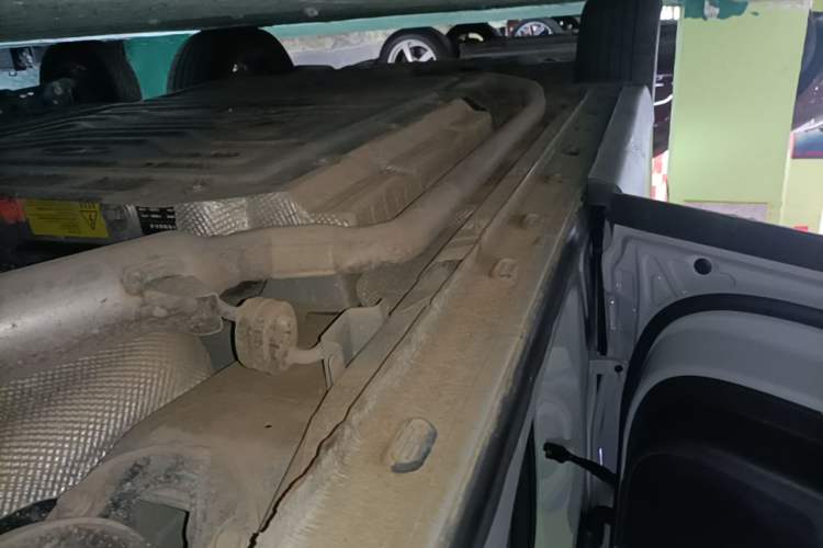 Used Chery Fengyun T9 2024 120 Long-Range Luxury Version 5 Seats Ternary Lithium Left Side Sill