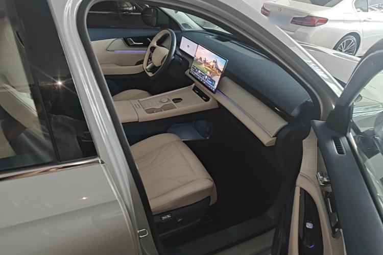 Used Chery Fengyun T9 2024 120 Long-Range Flagship Version 7 Seats Ternary Lithium Right Front Seat