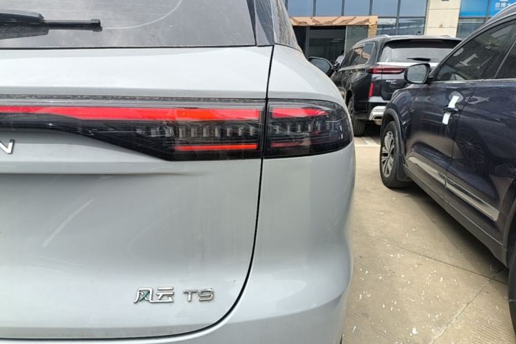 Used Chery Fengyun T9 2024 120 Long-Range Flagship Version 7 Seats Ternary Lithium Right Rear Taillight