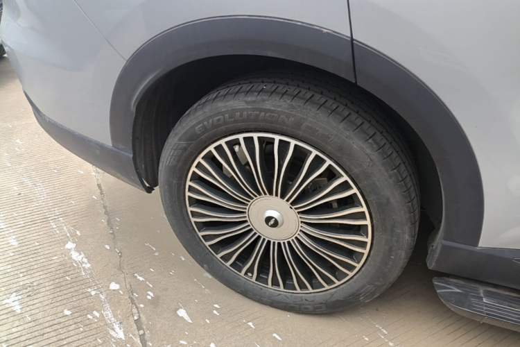 Used Chery Fengyun T9 2024 120 Long-Range Flagship Version 7 Seats Ternary Lithium Right Rear Wheel Hub