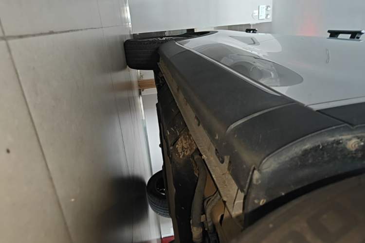 Used Chery Fengyun T9 2024 120 Long-Range Flagship Version 7 Seats Ternary Lithium Right Side Sill