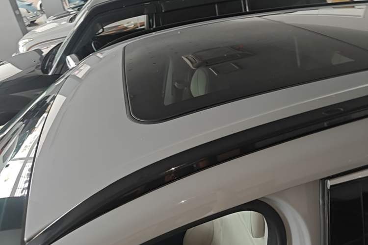 Used Chery Fengyun T9 2024 120 Long-Range Flagship Version 7 Seats Ternary Lithium Roof
