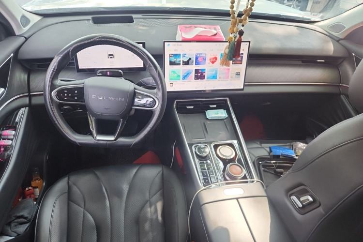 Used Chery Fengyun T9 2024 120 Long-Range Flagship Version 7 Seats Ternary Lithium Center Console