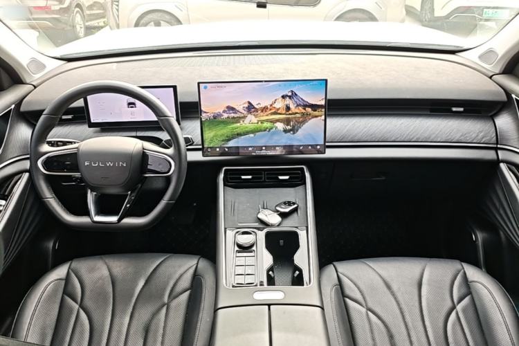 Used Chery Fengyun T9 2024 120 Long-Range Comfort Version 7-Seater Lithium-Ion Battery Center Console