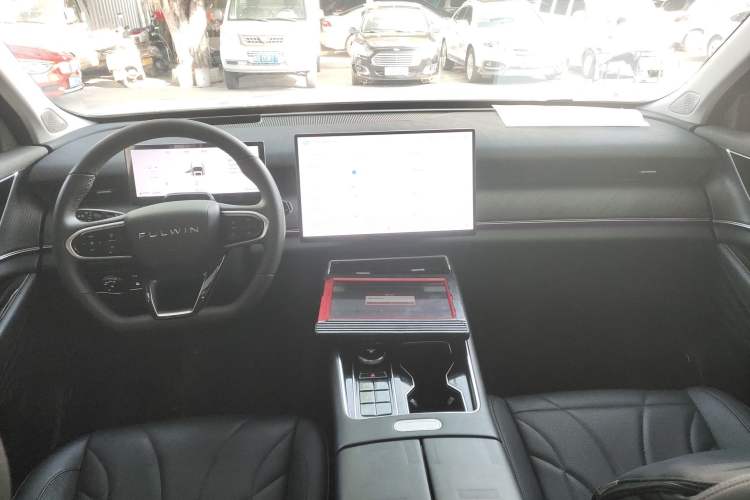 Used Chery Fengyun T9 2024 120 Long-Range Flagship Version 7 Seats Ternary Lithium Center Console