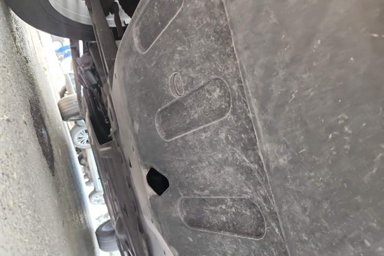 Used Chery Fengyun T9 2024 120 Long-Range Flagship Version 7 Seats Ternary Lithium Chassis Front