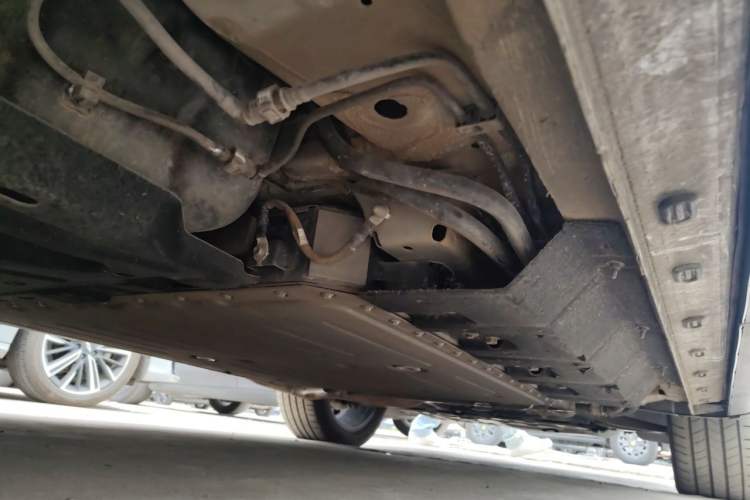 Used Chery Fengyun T9 2024 120 Long-Range Flagship Version 7 Seats Lithium Iron Phosphate Chassis Front Left