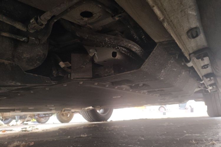 Used Chery Fengyun T9 2024 120 Long-Range Comfort Version 7 Seats Lithium Iron Phosphate Chassis Rear Right